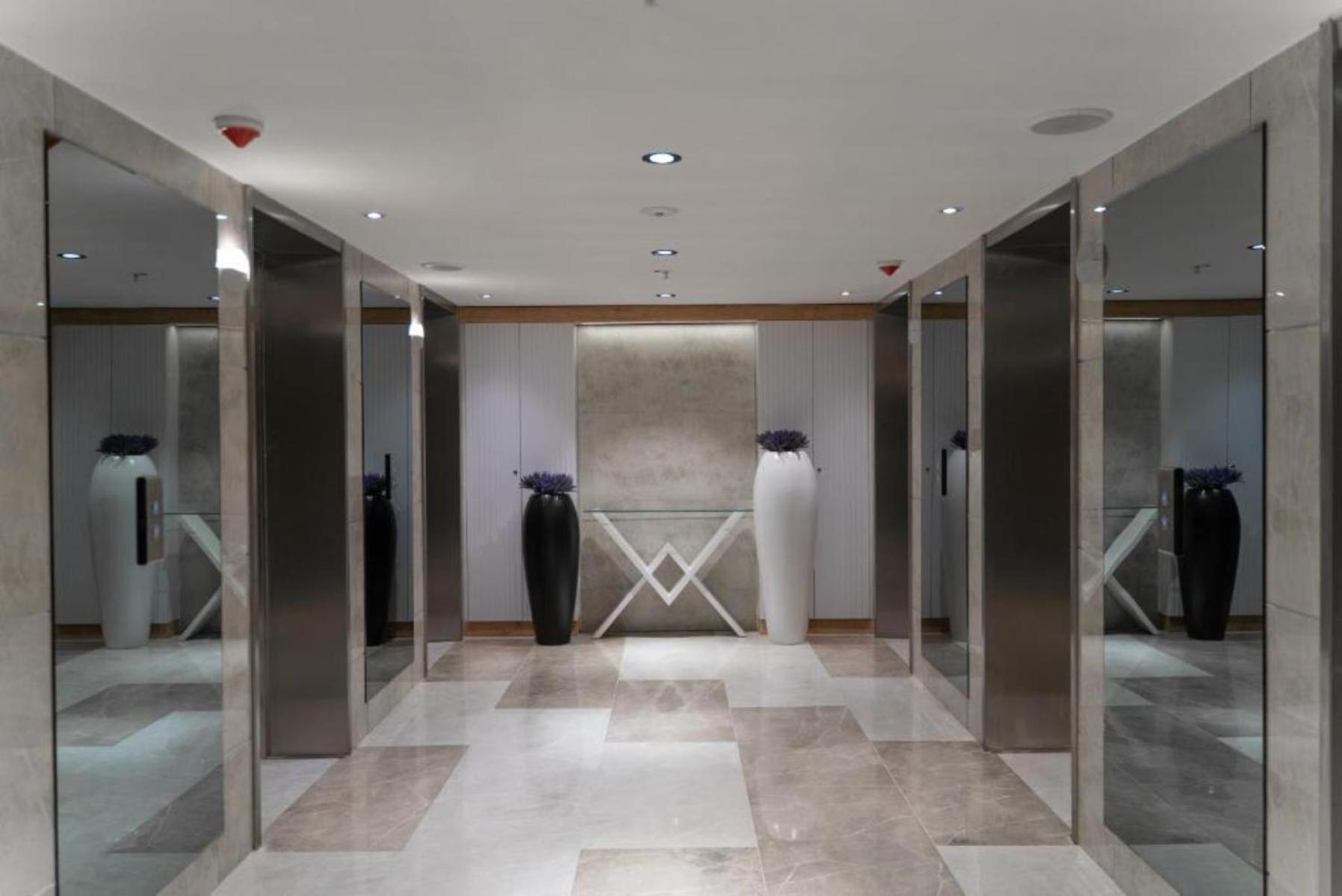 Orbi City Hotel With Sea View 바투미 외부 사진