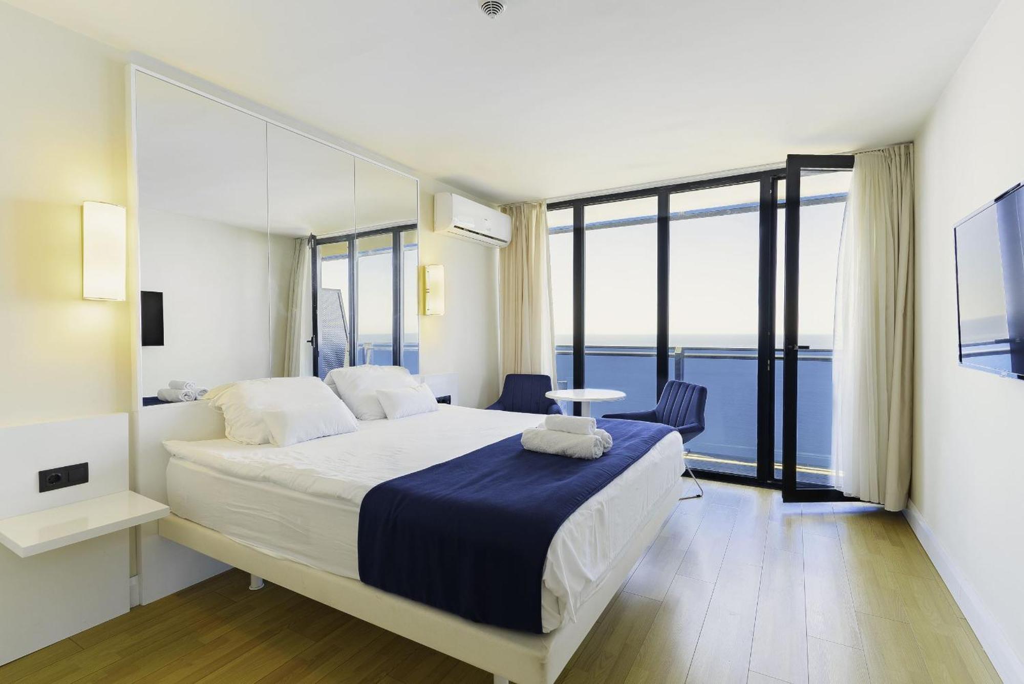 Orbi City Hotel With Sea View 바투미 외부 사진