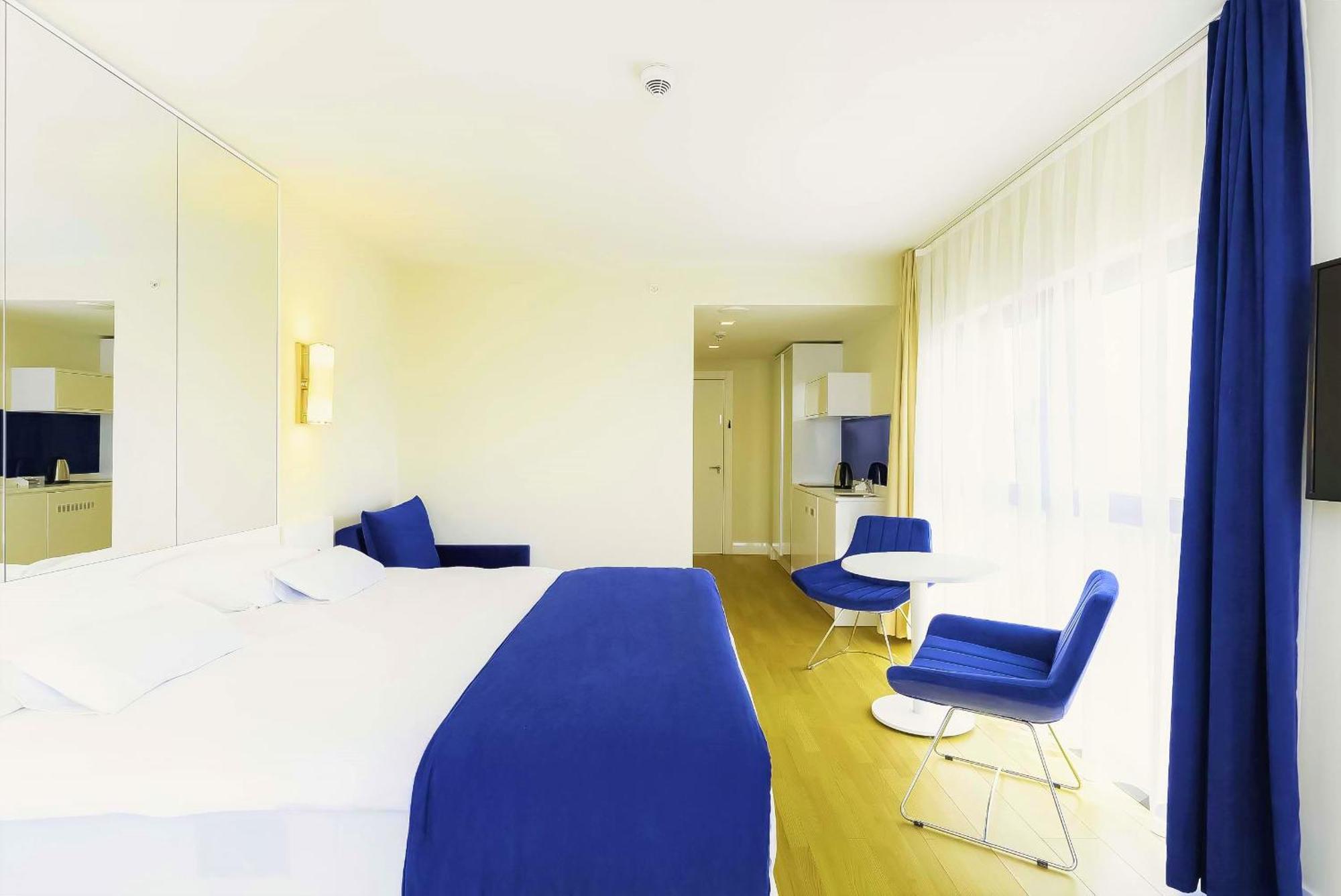 Orbi City Hotel With Sea View 바투미 외부 사진